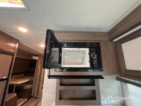 2021 Thor FREEDOM ELITE 30FE RV Photo 3