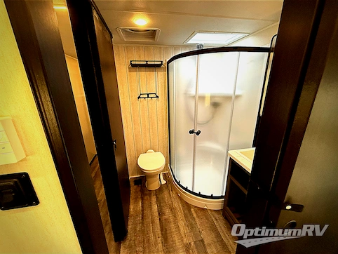 2025 Forest River Cherokee Arctic Wolf Suite 3650SUITE RV Photo 4