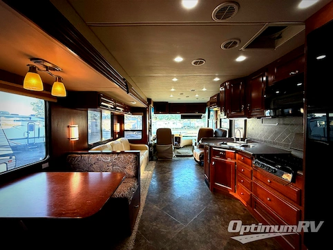 2011 Newmar Canyon Star 3810 RV Photo 2