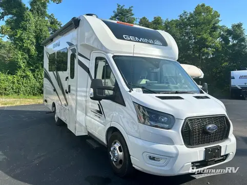 Used 2024 Thor Motor Coach Gemini AWD 23TE Featured Photo