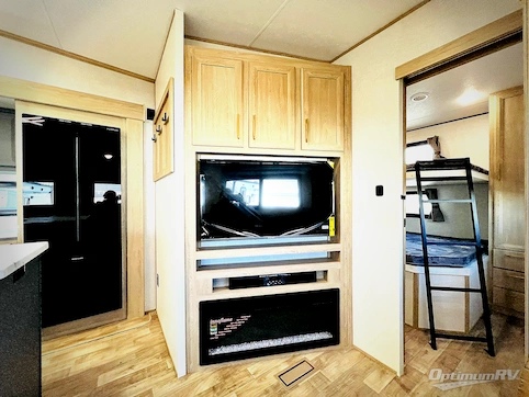 2025 KZ Ridgeway 35BH RV Photo 2