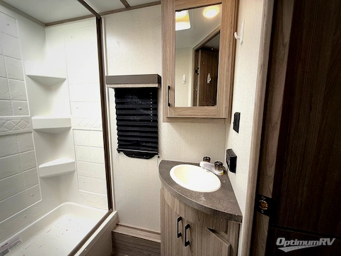 2021 Keystone Passport 219BH SL Series RV Photo 3