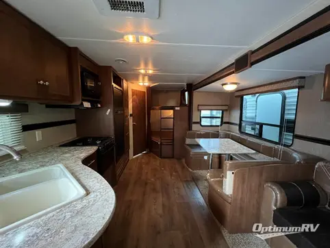 2015 Dutchmen Aspen Trail 2810BHS RV Photo 2