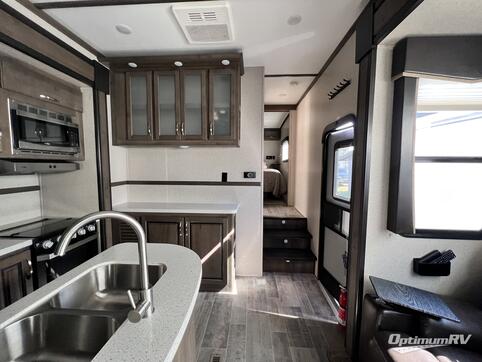 2020 Dutchmen Triton 3951 RV Photo 3