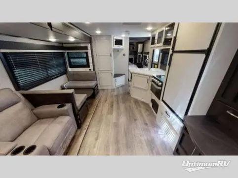Used 2021 Jayco Jay Feather 27BHB Featured Photo