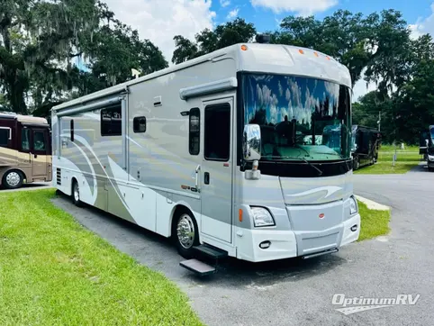 Used 2008 Winnebago Vectra 40TD Featured Photo