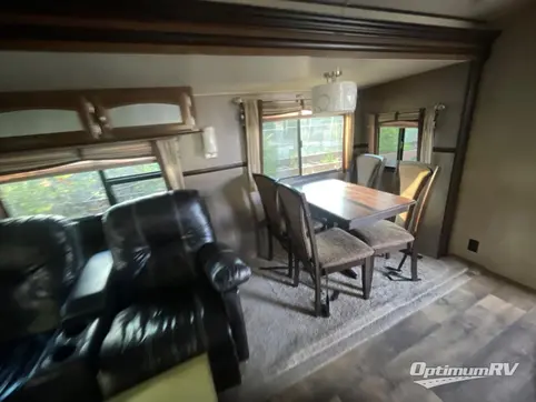 2017 Forest River Salem Hemisphere Lite 272RL RV Photo 3