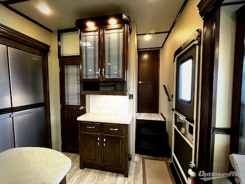 2018 Grand Design Solitude 310GK RV Photo 3