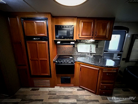 2015 Starcraft Autumn Ridge 265RLS RV Photo 2