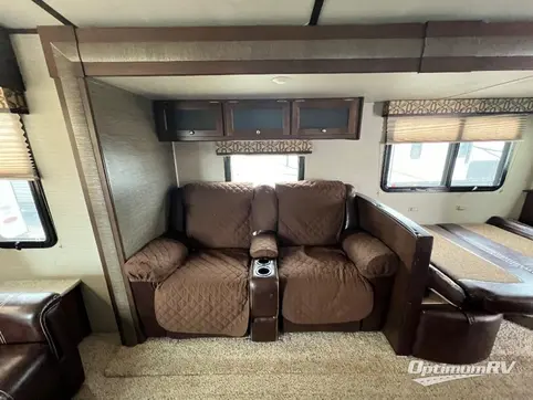 2017 Keystone Premier Ultra Lite 30RIPR RV Photo 3