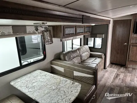 2018 Cruiser Embrace EL310 RV Photo 2