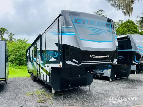 New 2025 Heartland Cyclone 4008 Featured Photo