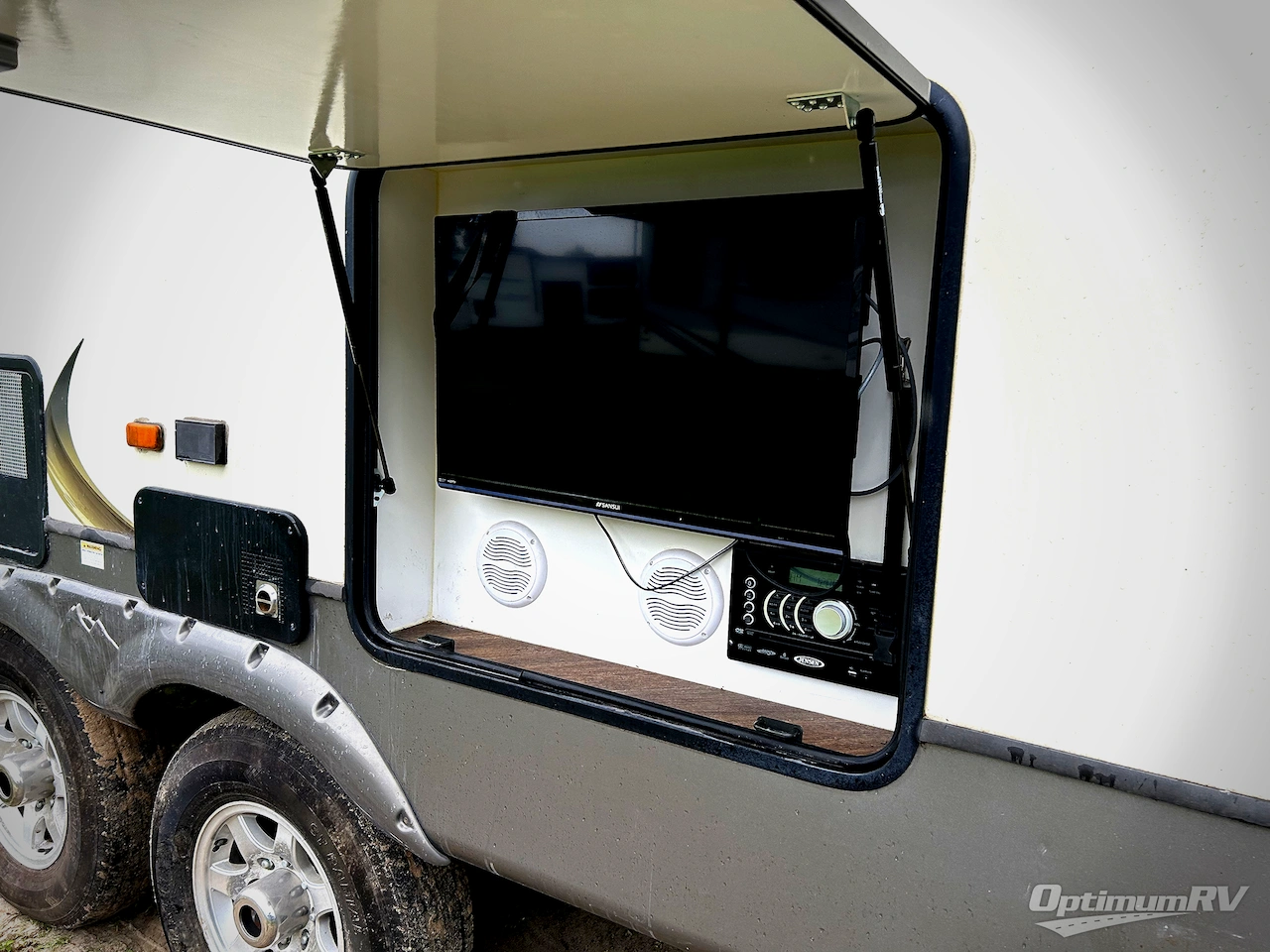 2014 Keystone Mountaineer 375FLF Photo 19