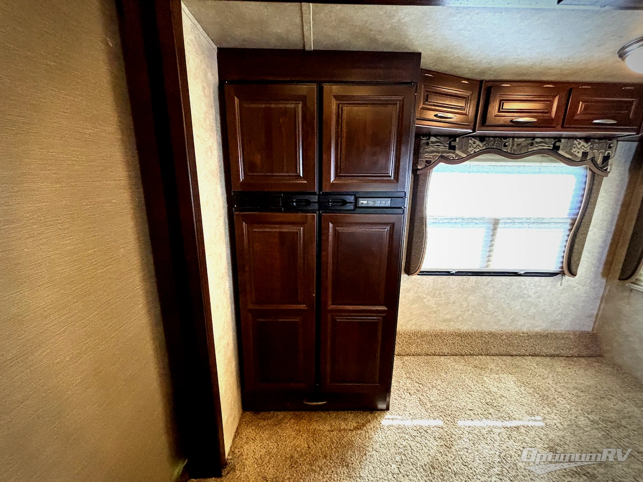 2014 Keystone Mountaineer 375FLF Photo 11