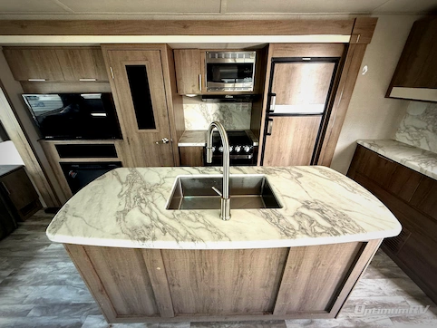 2020 Grand Design Imagine 2970RL RV Photo 3