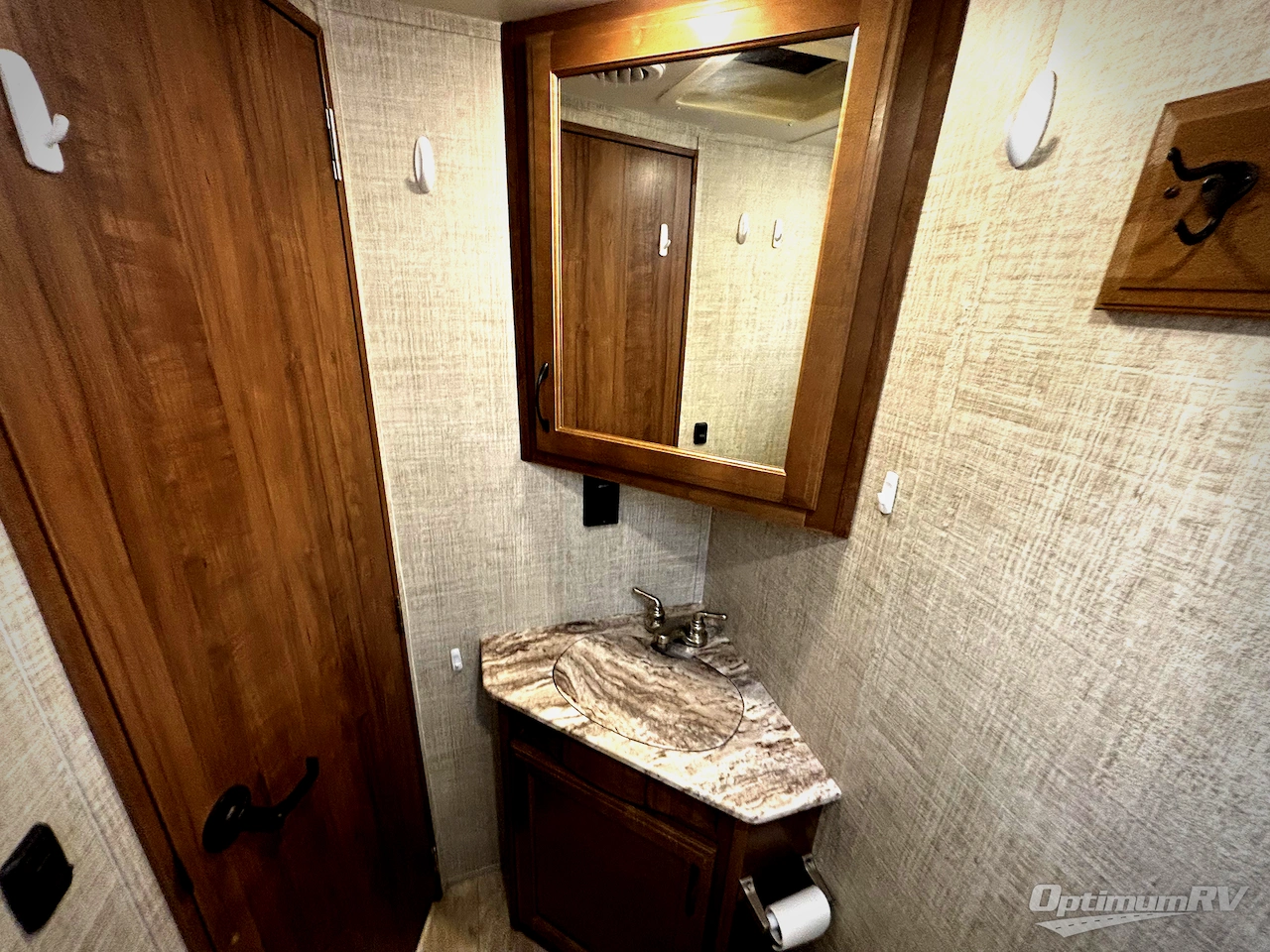 2020 Gulf Stream BT Cruiser 5245 Photo 13