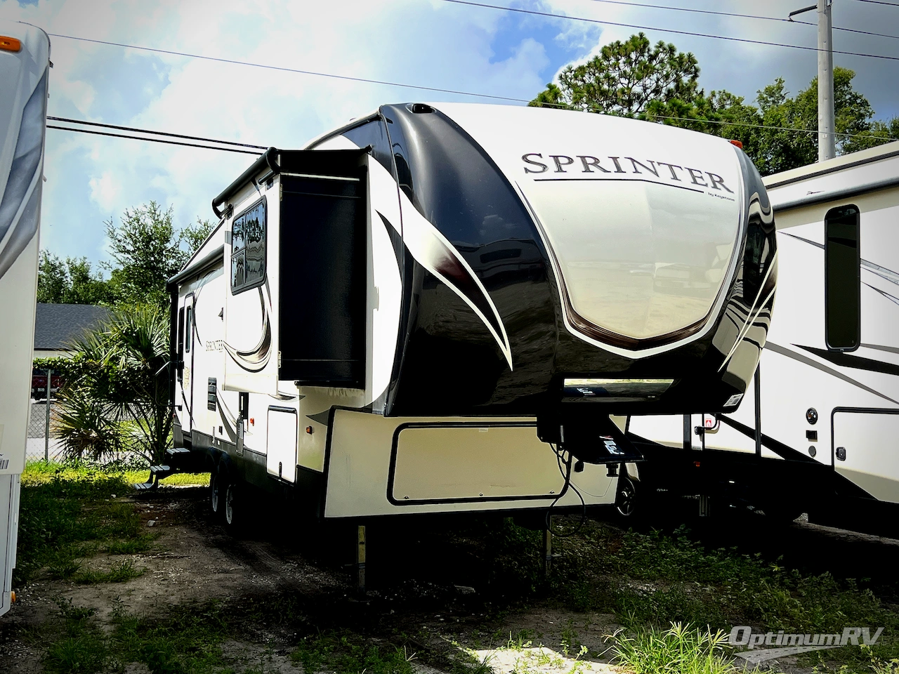 2017 Keystone Sprinter 269FWRLS Photo 1