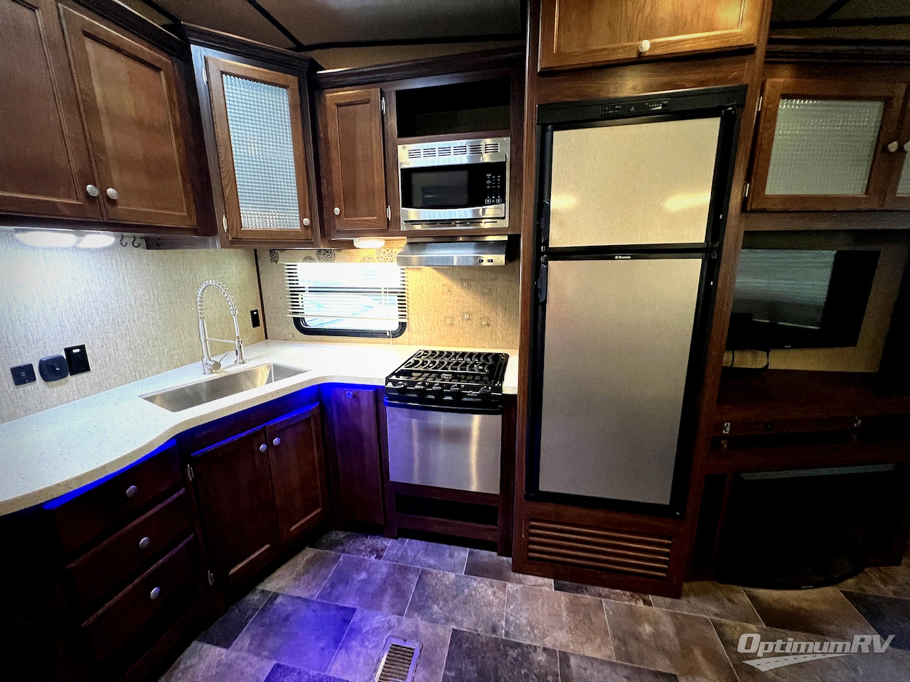 2017 Keystone Sprinter 269FWRLS Photo 8
