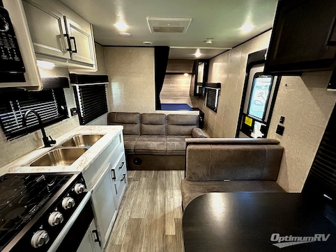 2022 Jayco Jay Flight SLX 264BH RV Photo 2