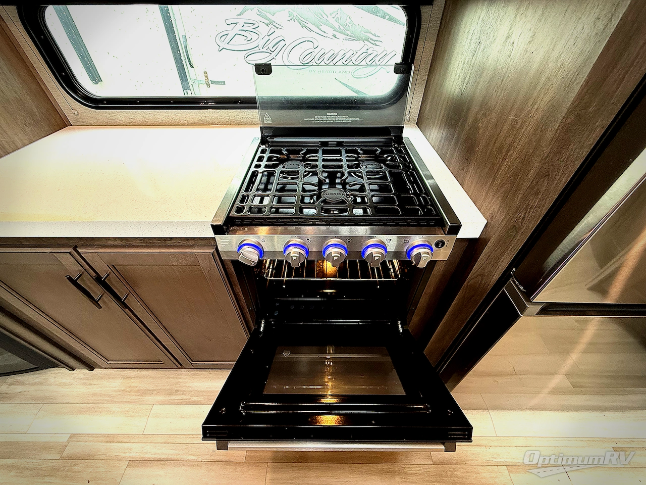 2022 Grand Design Solitude S-Class 3740BH Photo 6