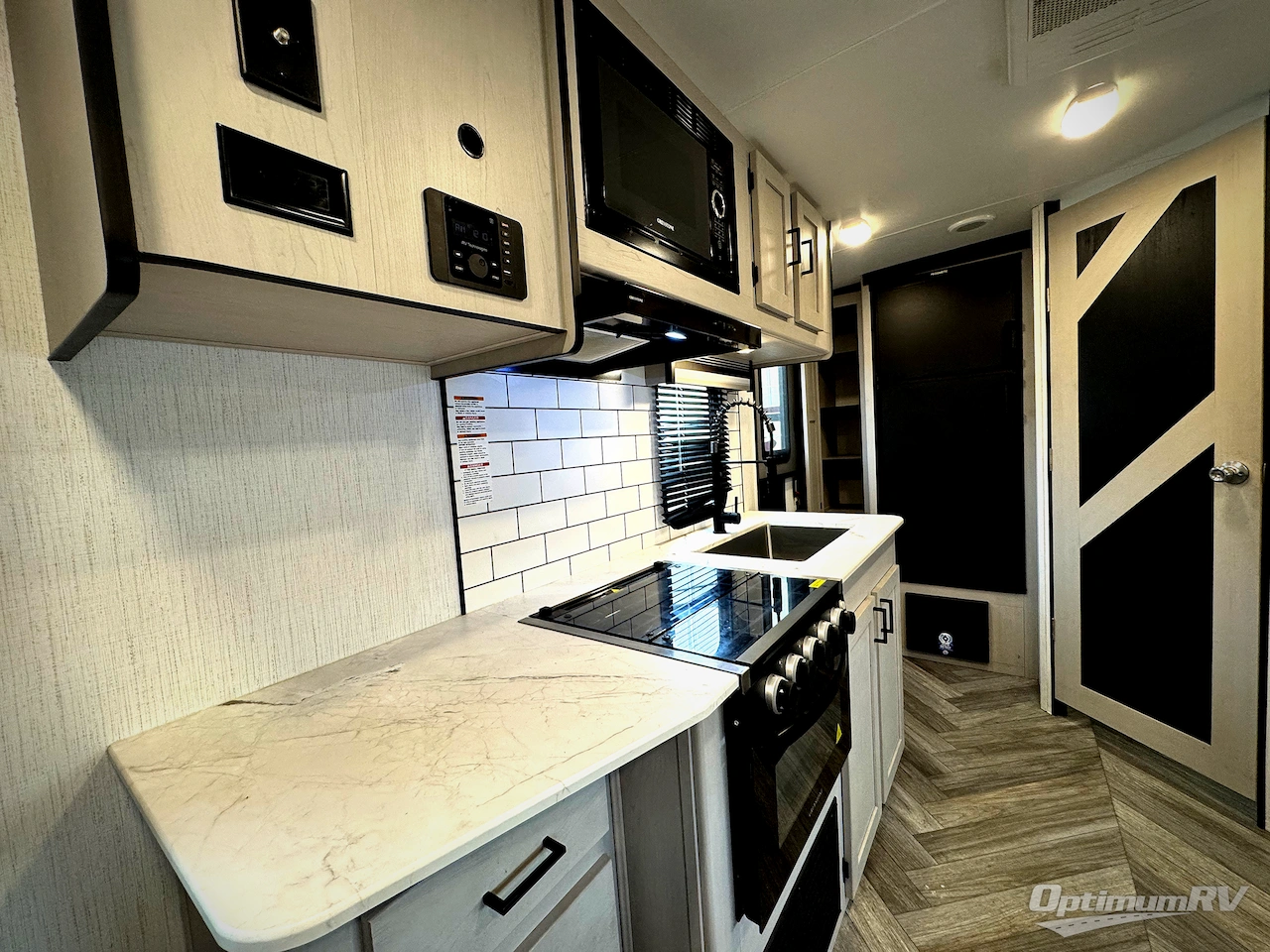 2023 Heartland Mallard 210RB Photo 6