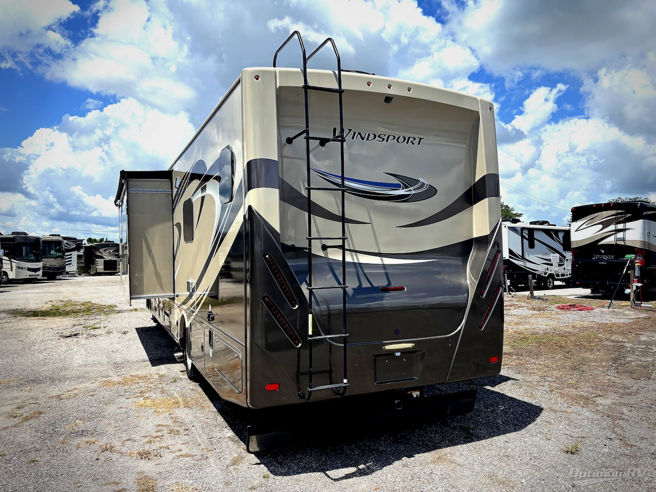 2019 Thor Windsport 35M Photo 3