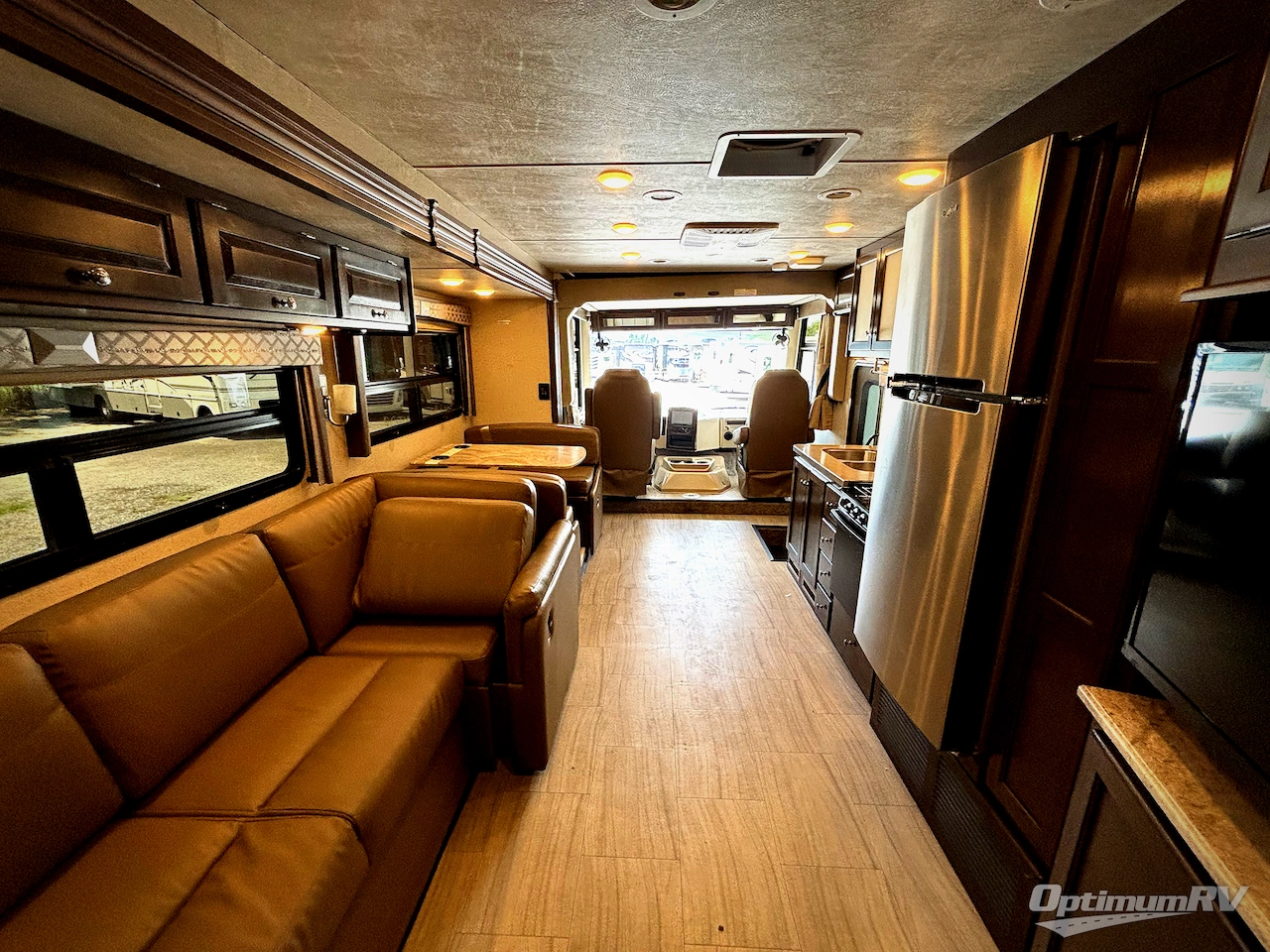 2019 Thor Windsport 35M Photo 5