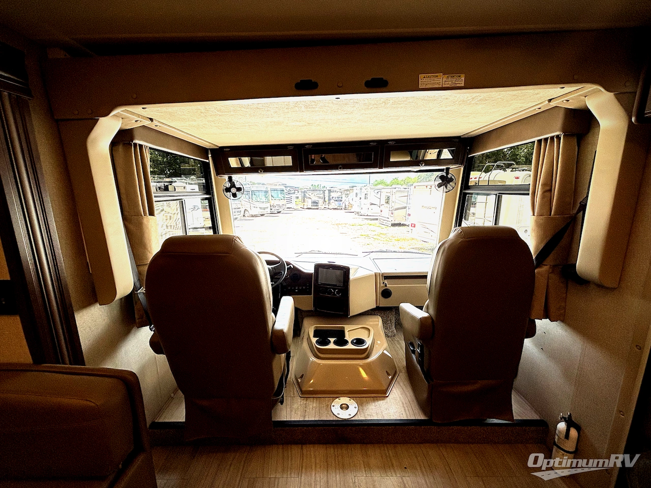 2019 Thor Windsport 35M Photo 6