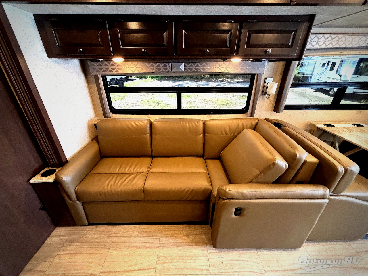 2019 Thor Windsport 35M Photo 11
