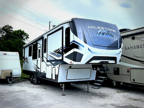 Used 2023 Heartland Milestone 321FL Featured Photo