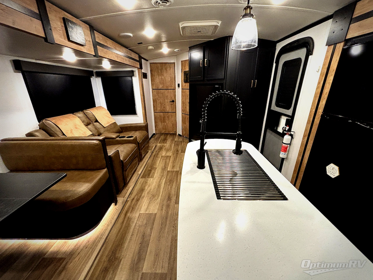 2022 Keystone Outback 335CG Photo 5