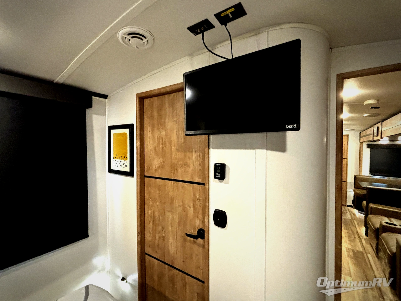 2022 Keystone Outback 335CG Photo 8