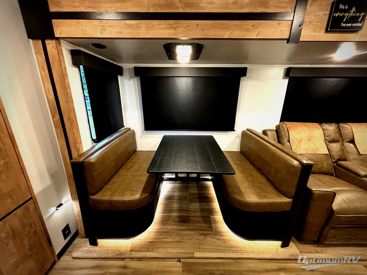 2022 Keystone Outback 335CG Photo 13