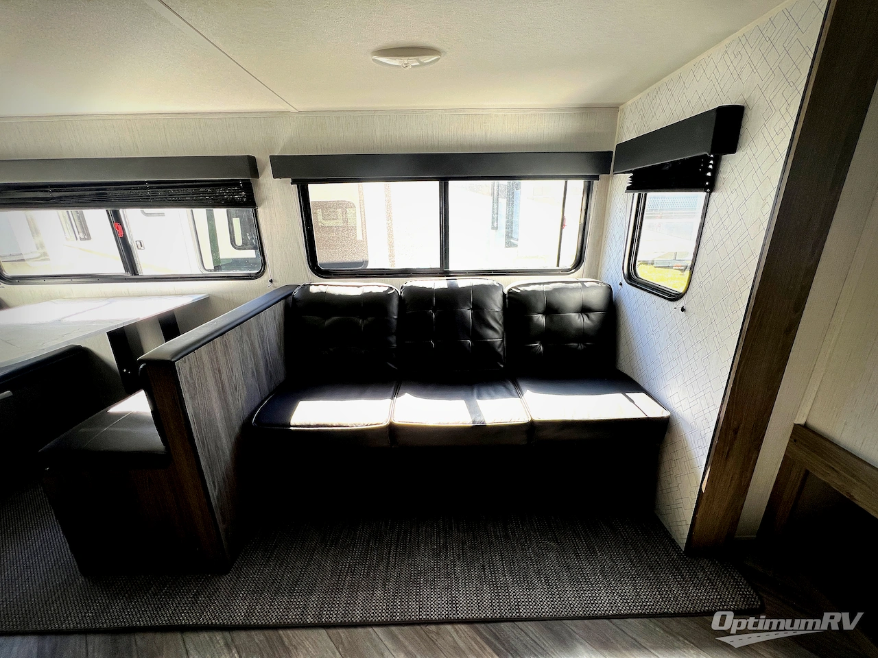 2023 Heartland Trail Runner 341RU Photo 6