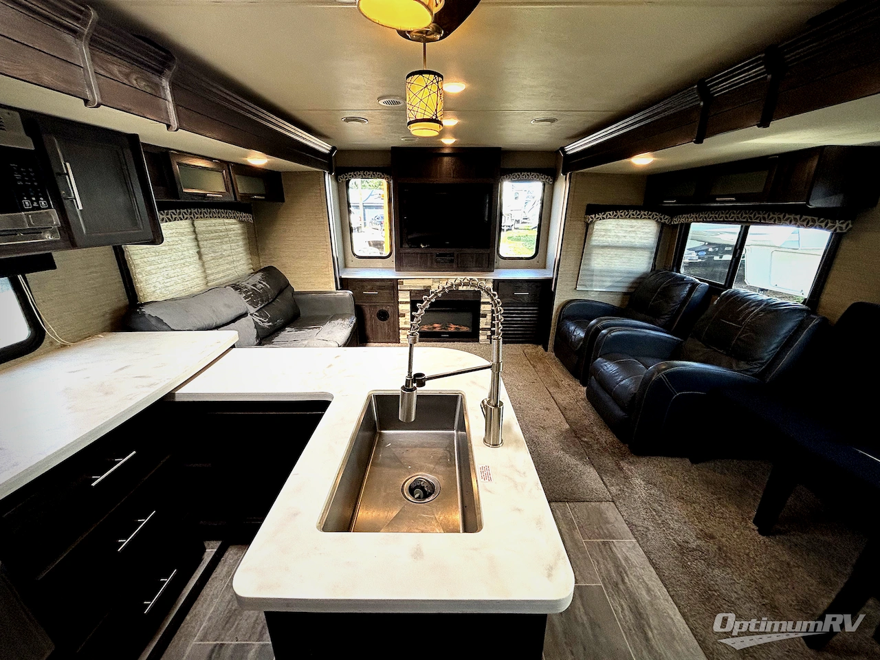 2019 Dutchmen Kodiak Ultimate 291RESL Photo 4