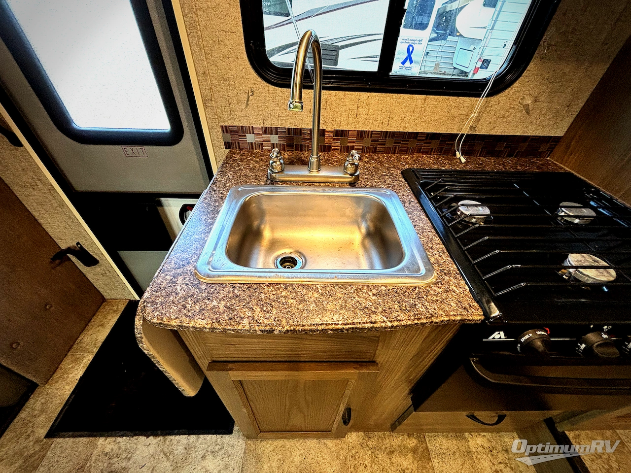 2017 Coachmen Freelander 21QB  Ford 350 Photo 14
