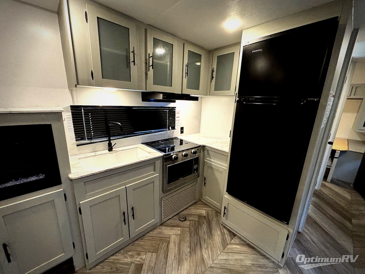 2022 Forest River Salem FSX 270RTKX Photo 6