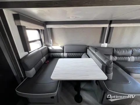 2022 Forest River Wildwood X-Lite 273QBXL RV Photo 3