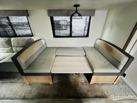 2022 Prime Time Avenger 27DBS RV Photo 4