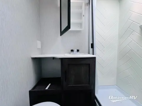 2022 Forest River Wildwood X-Lite 28VBXL RV Photo 4