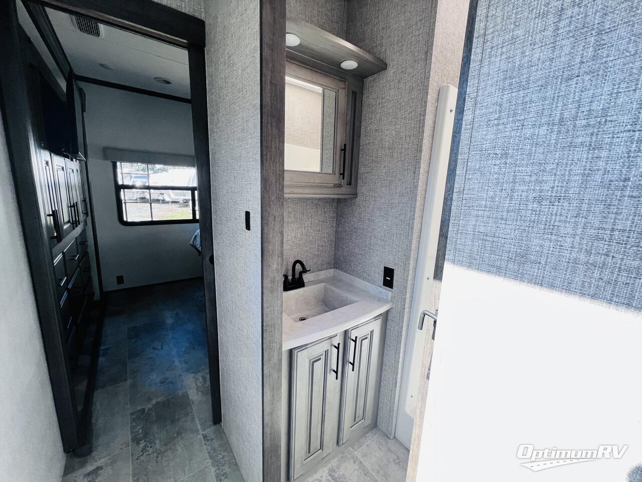 2021 Heartland Bighorn 3995FK Photo 24