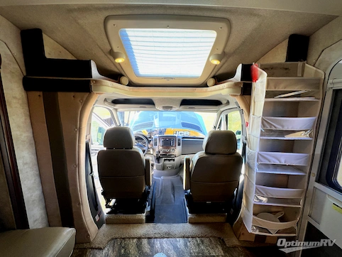 2012 Winnebago View Profile 24G RV Photo 2