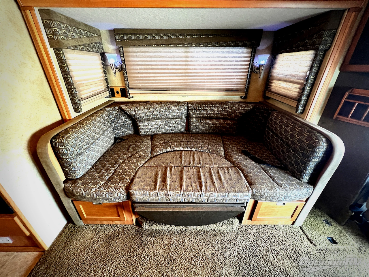 2008 Winnebago Aspect 26A Photo 10
