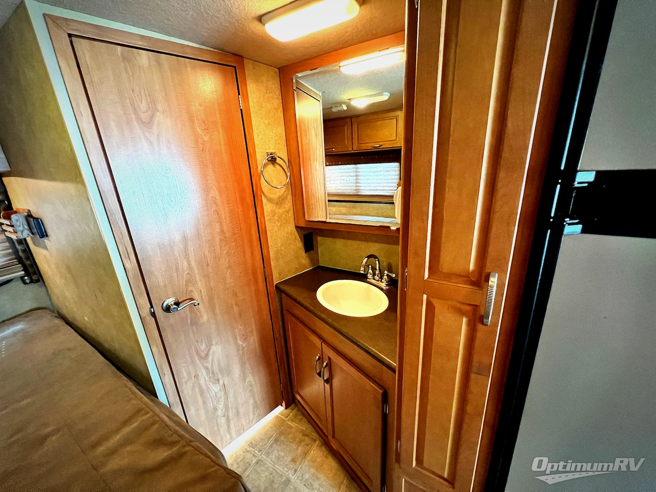2008 Winnebago Aspect 26A Photo 16