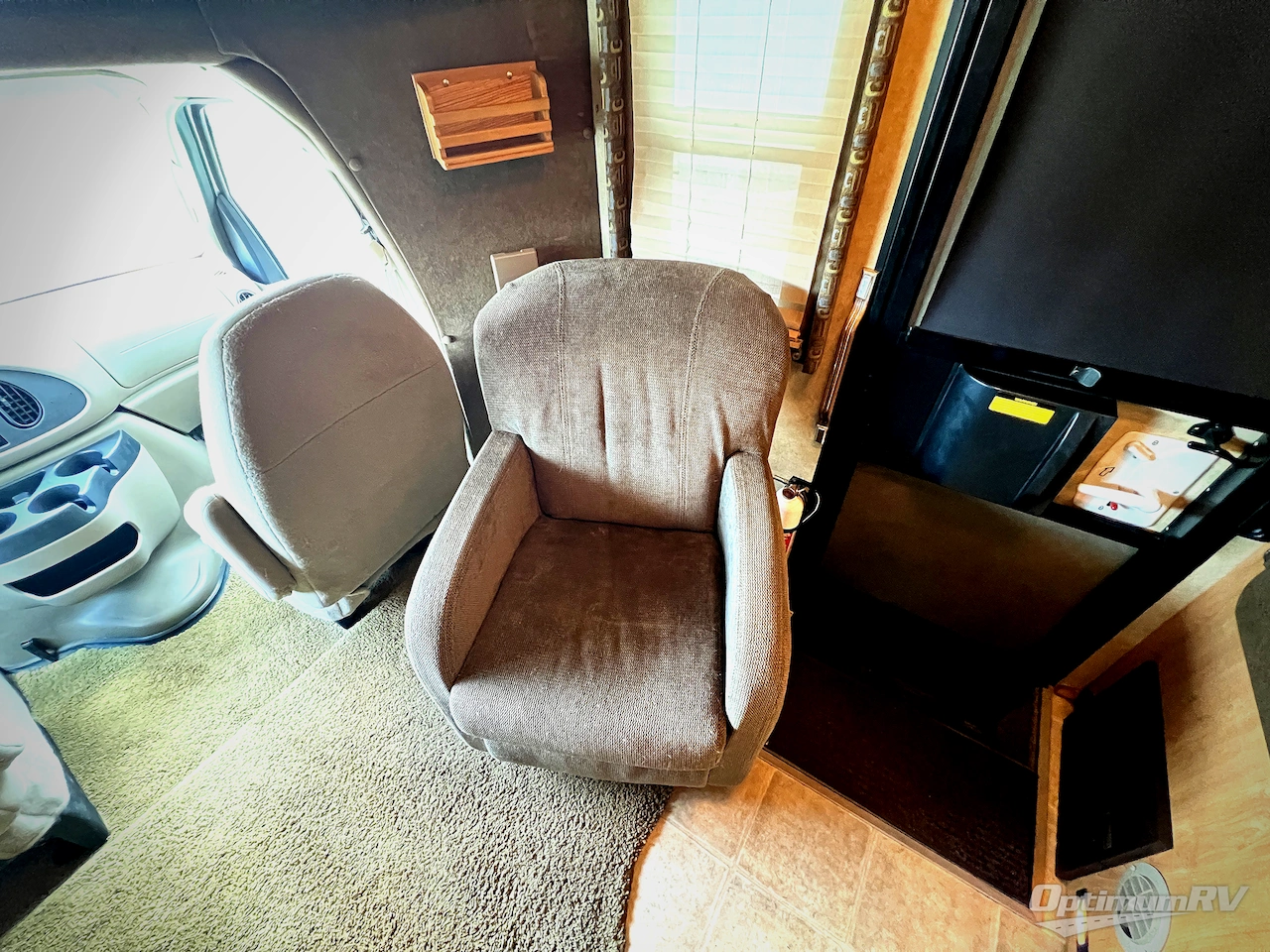 2008 Winnebago Aspect 26A Photo 11
