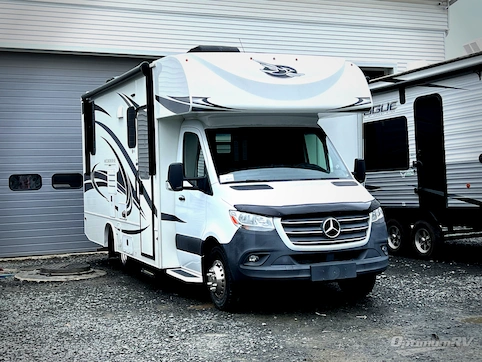 Used 2021 Jayco Melbourne 24L Featured Photo