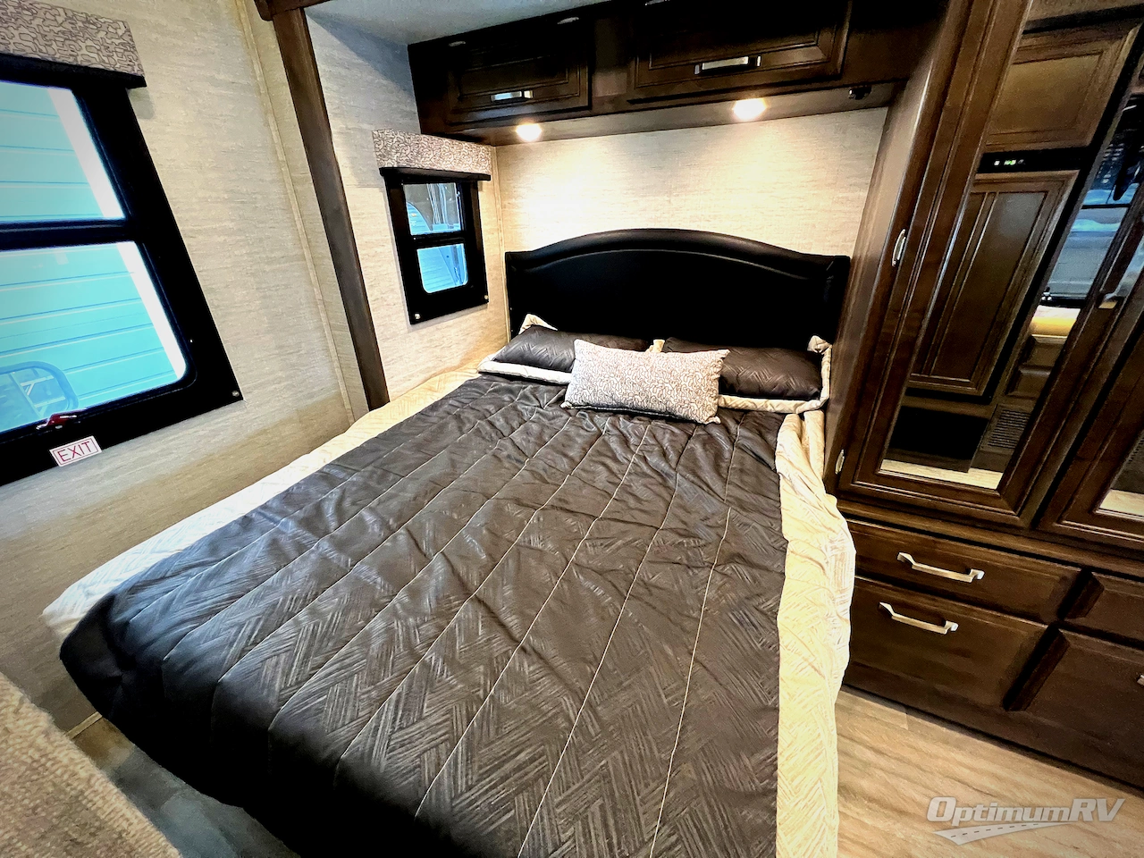 2021 Jayco Melbourne 24L Photo 17