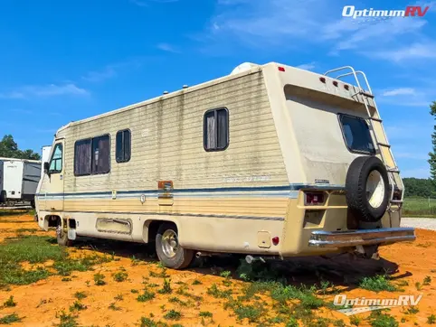 1982 Fleetwood Pace Arrow 37J RV Photo 3