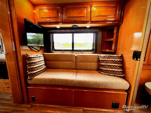 2018 Thor Synergy RB24 RV Photo 4