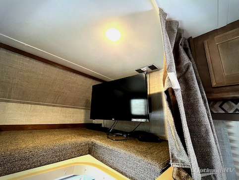 2019 Gulf Stream Conquest Class C 6315 RV Photo 2